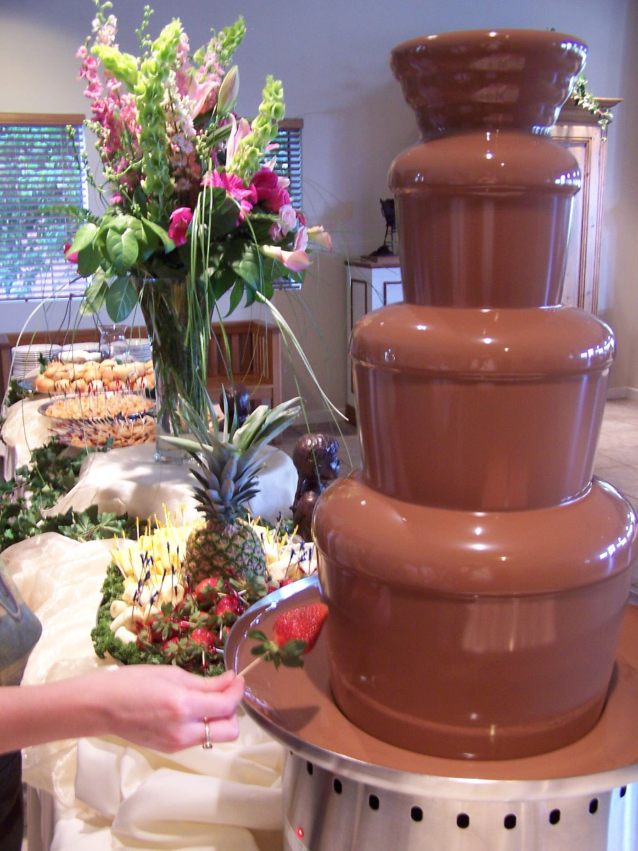 BLISSCANDY CHOCOLATE FOUNTAIN RENTAL